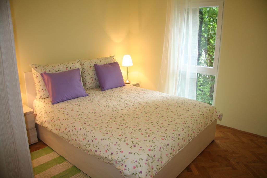 Sabina Apartments Omiš Oda fotoğraf