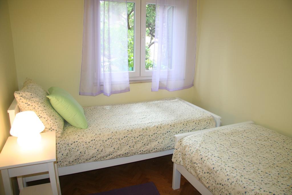 Sabina Apartments Omiš Oda fotoğraf